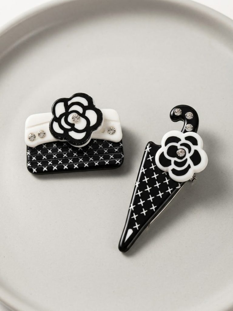 Black & White brooches